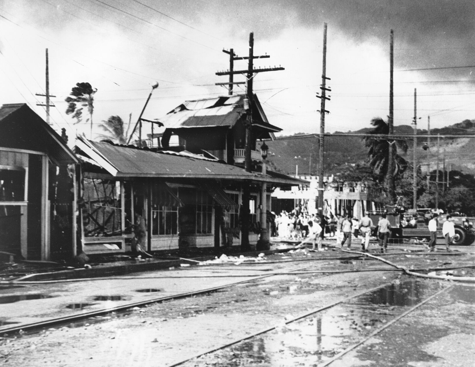 WWII PEARL HARBOR HOMES BOMBED